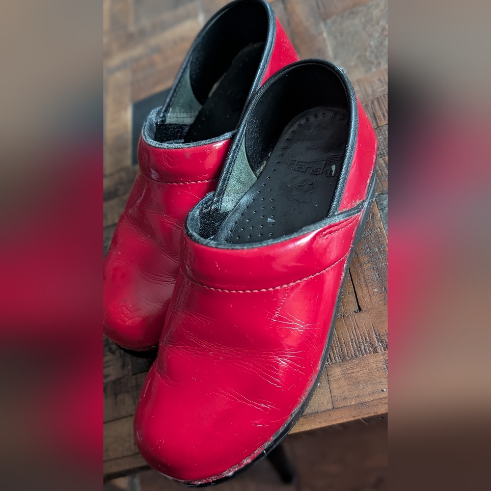 Dansko Red‎ Leather Clogs - Picture 6 of 6